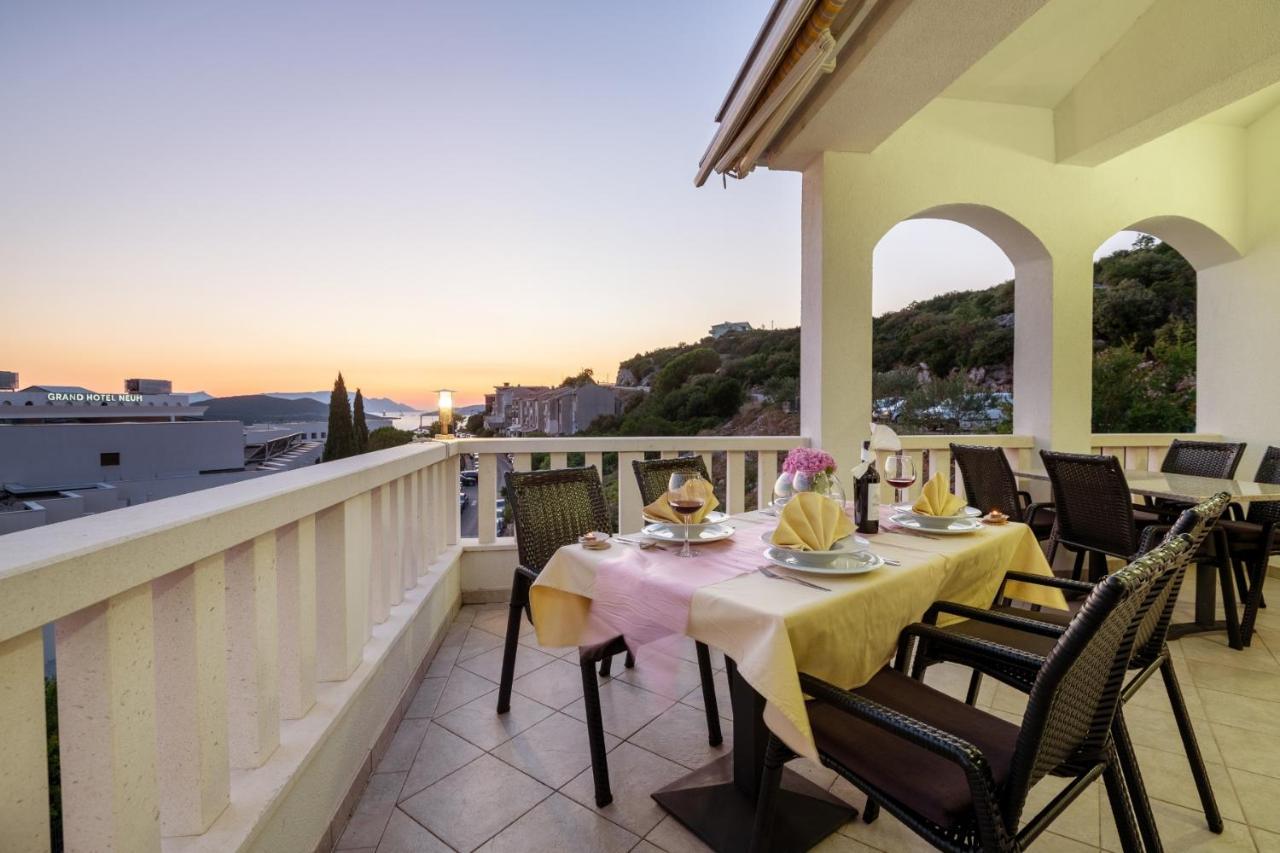 Hotel Luna Neum Bagian luar foto